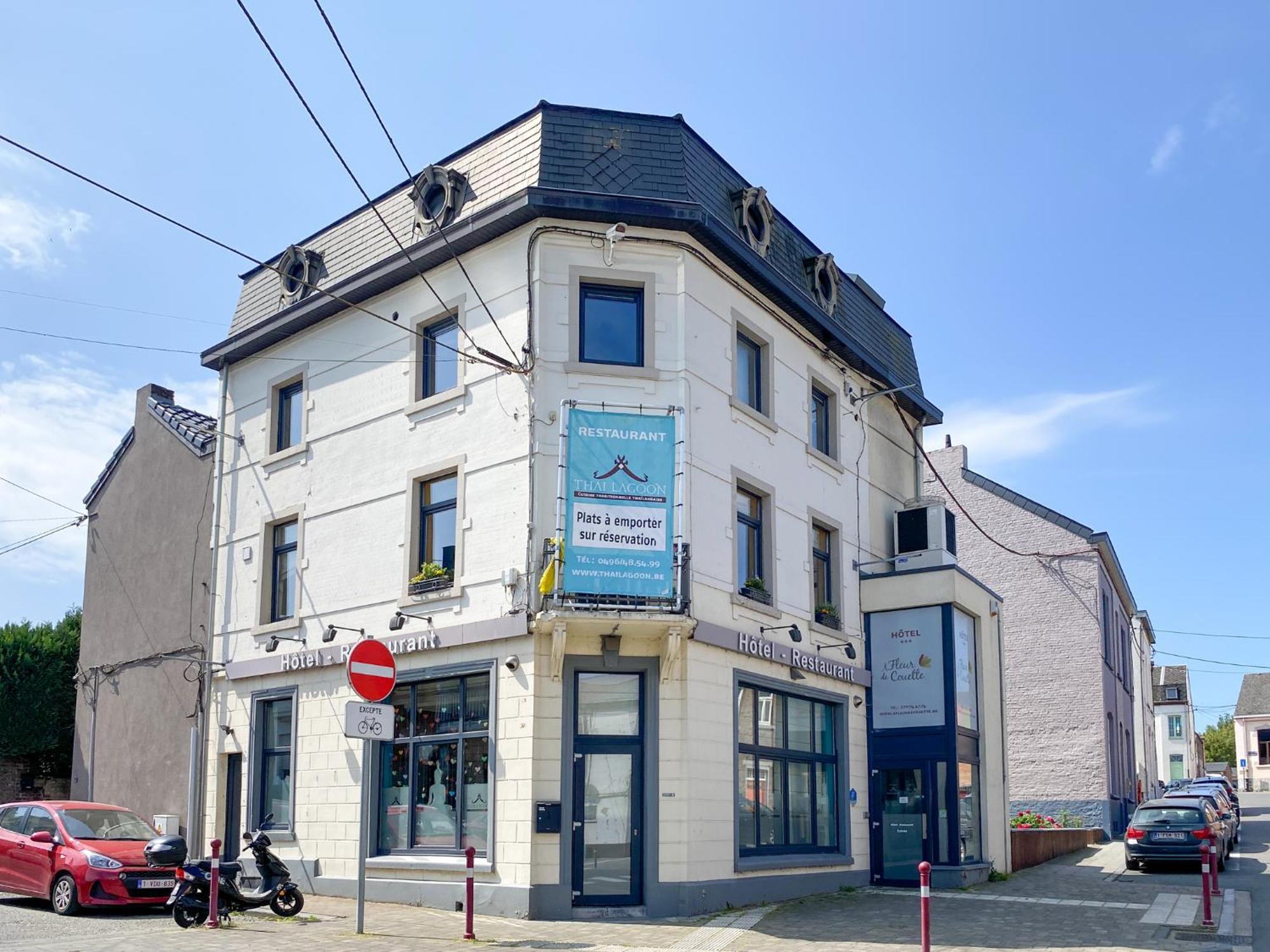 A Fleur De Couette Hotel Auvelais Exterior foto